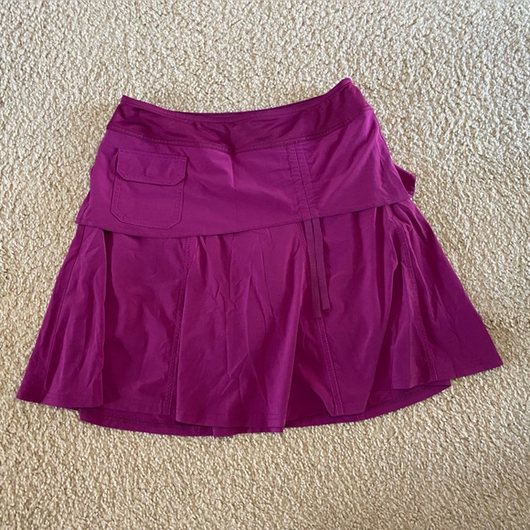 Athleta Dresses & Skirts - Athleta Wherever Skirt Skort Size 4 Purple Magenta Stretch